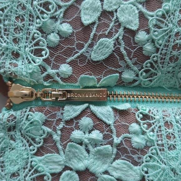 Bronx & Banco Megan Mint Green Nude Floral Lace Dress Gown L - Picture 8 of 13